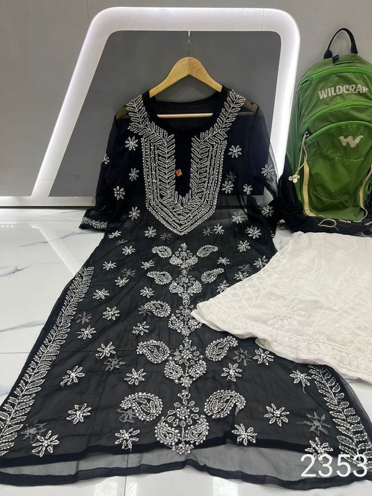 Georgette_panel__lucknowi_chikankari_kurti