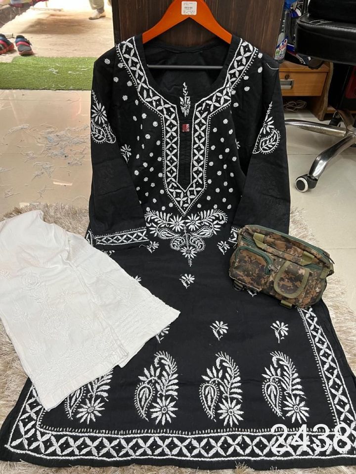 Cotton_big_size_kurti_chikanwork