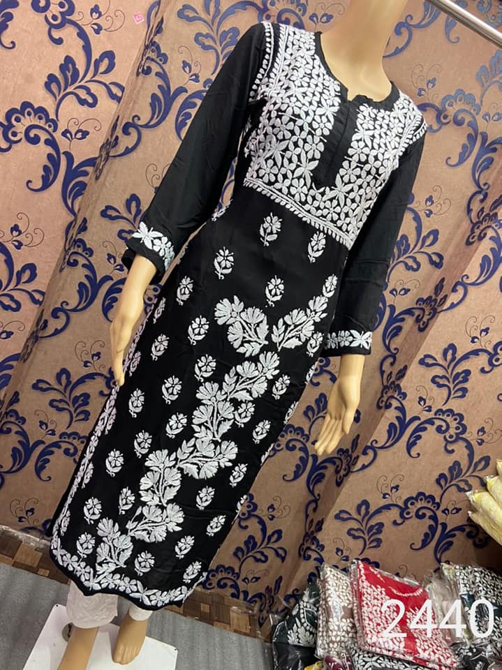 lucknowi_chikankari_Heavy_modal_kurti