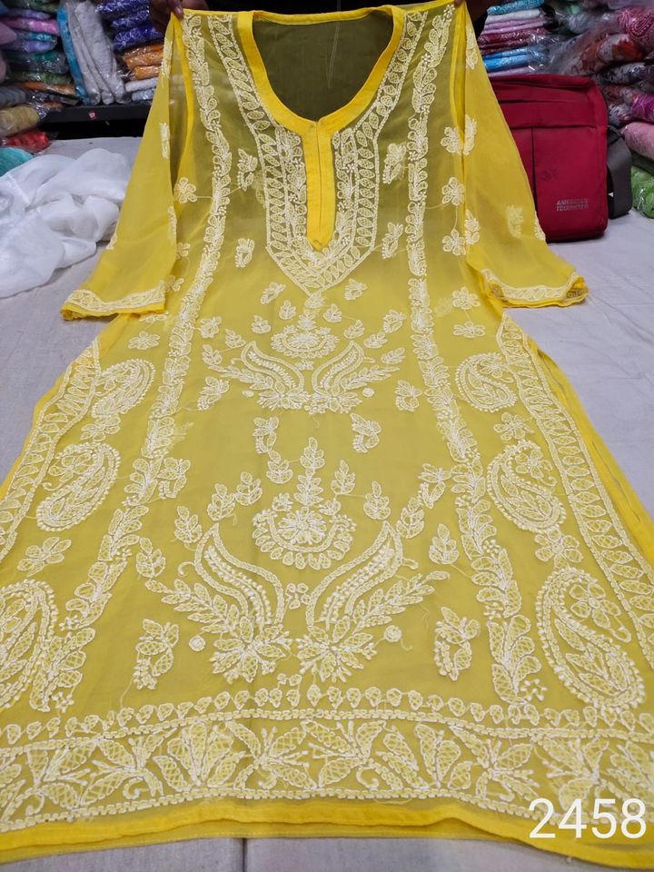 Georgette_jaal_chikankari_kurti