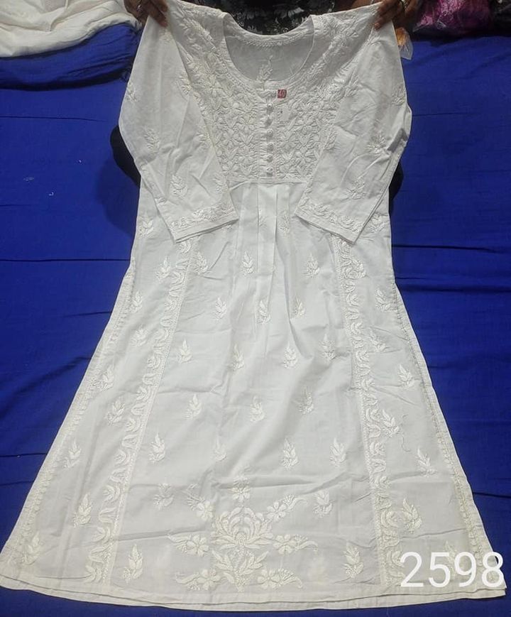 Soft_mul_cotton_aline_chikankari_kurti__with__neck_Kashap_button