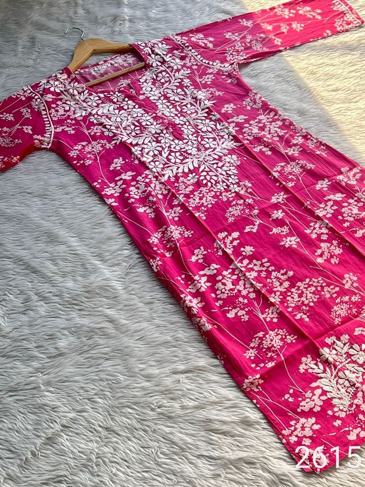 Premium_printed_mul_mul_cotton_chikankari_kurti_with_pant