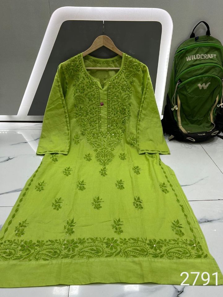 Cotton_dyed_chikankari_kurti_with_mukaish_work