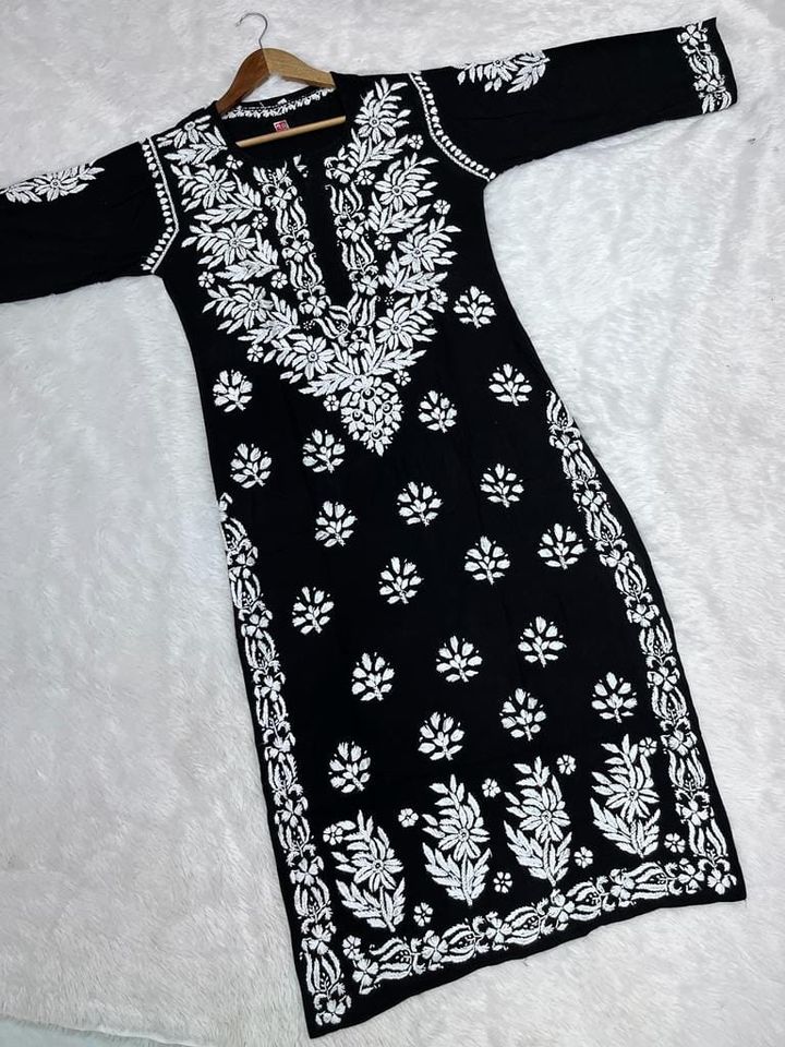 Lucknowi_chikankari_heavy_modal_kurti