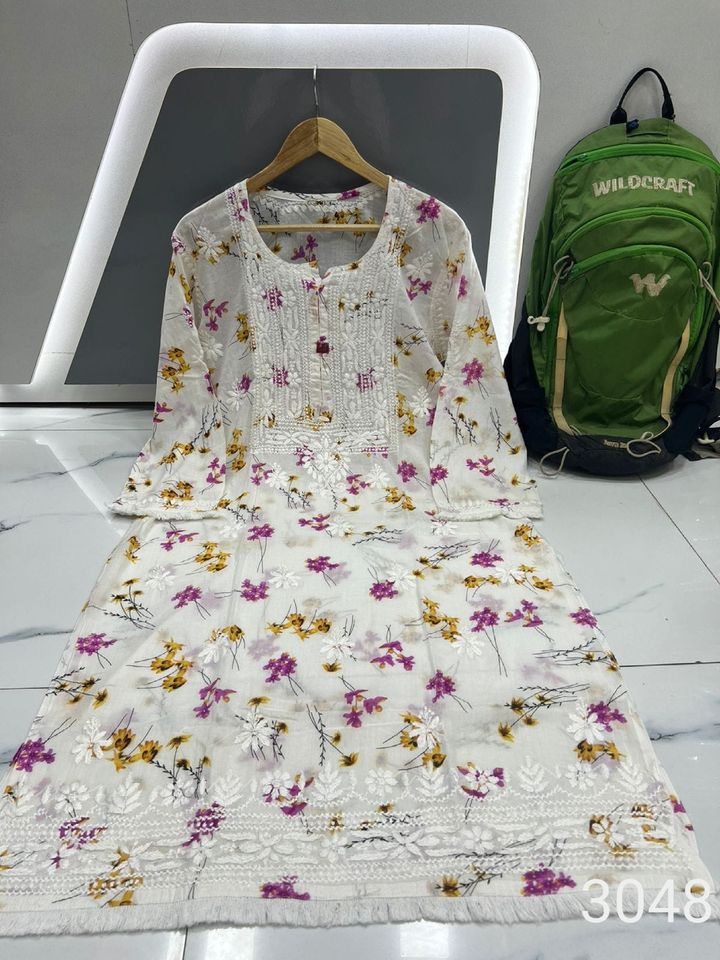 Mul_mul_cotton_printed_chikankari_kurti_lace_work