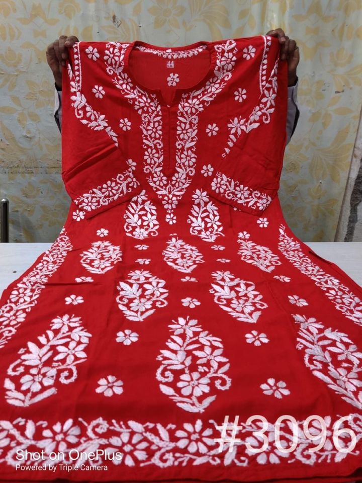 Exclusive_lucknowi_chikankari_rayon_kurti_with_pant_set