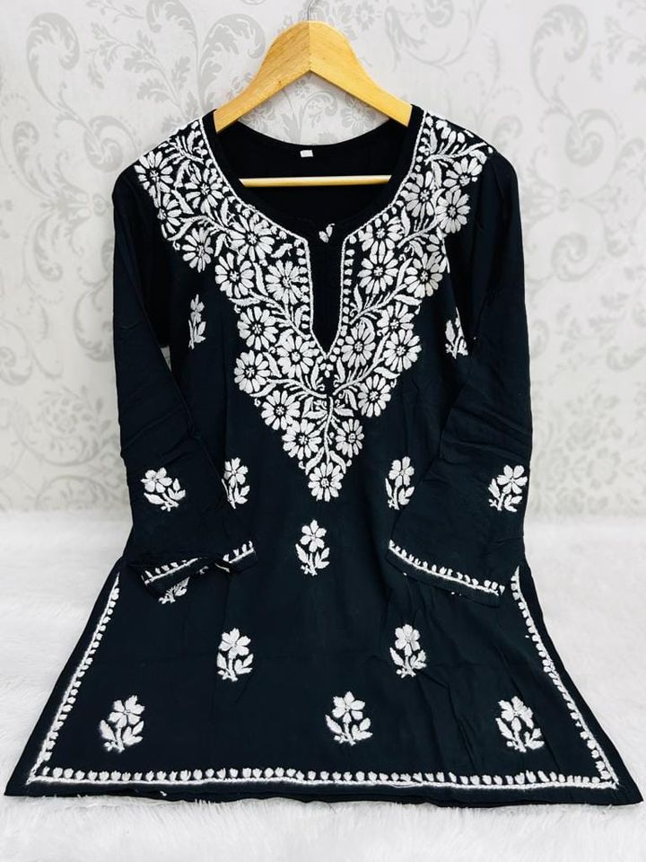 Exclusive_lucknowi_chikankari_modal_short_top