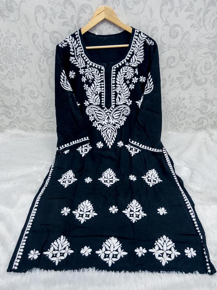 Lucknowi_chikankari_rayon_kurti