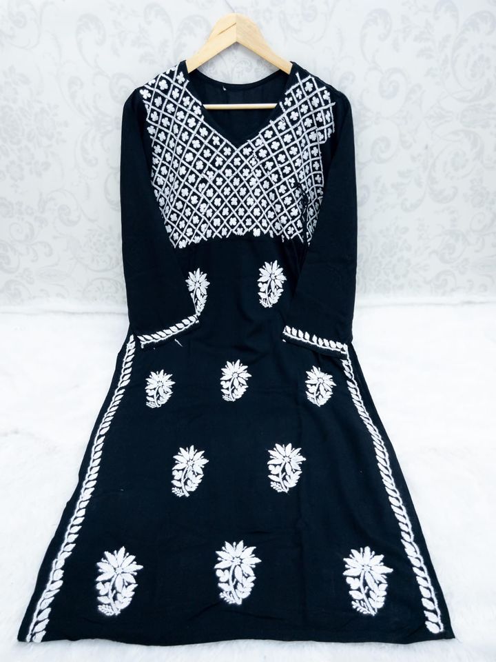 Lucknowi_chikankari_modal_angrakha_style_kurti