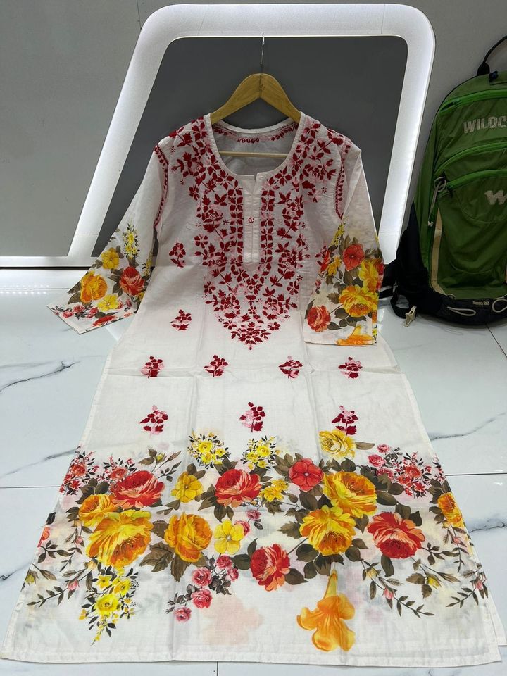 *Chikankari_kurti*