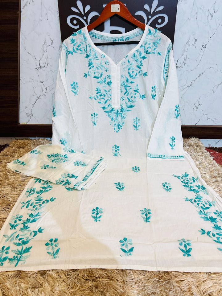 Lucknowi_chikankari_Rayon_kurti_with_plazo_set