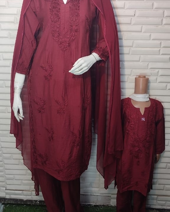 Chikankari_premium_chanderi_mother_daughter_co-ord_set