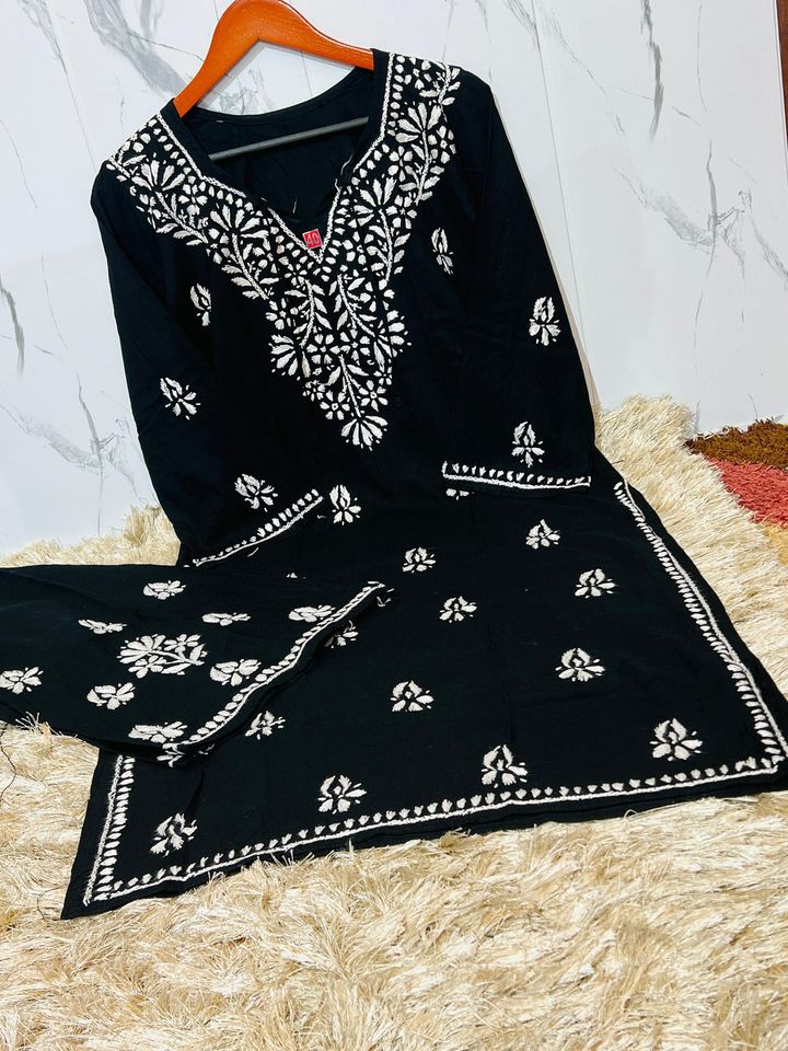 Lucknowi_chikankari_Rayon_kurti_with_plazo_set