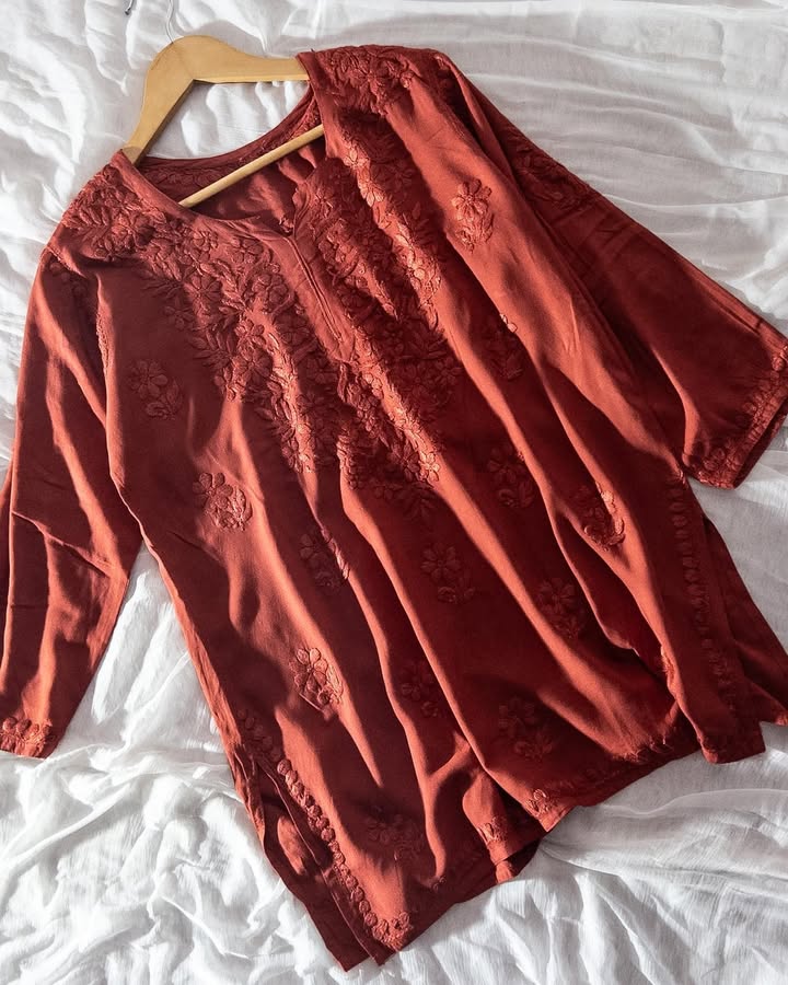 Lucknowi_chikankari_premium_rayon_short_top